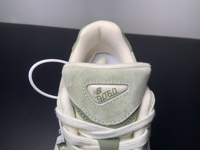 New Balance 9060 Olivine U9060eec