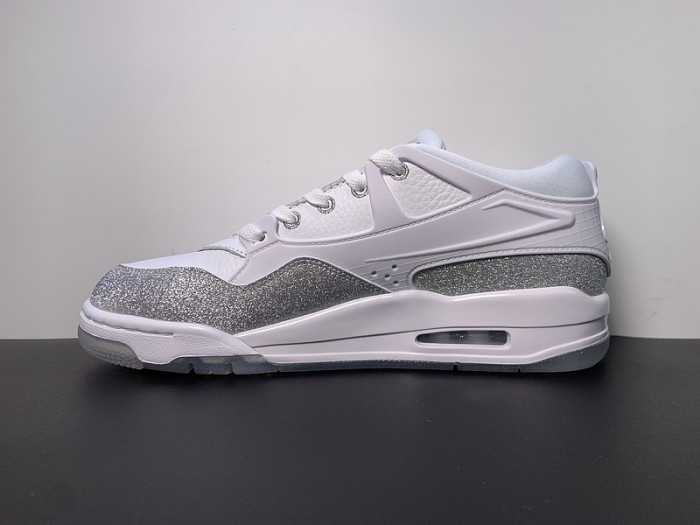 Nigel Sylvester x Air Jordan 4 RM HQ3441-111