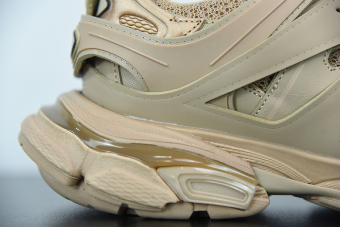 BALCIA Track SNEAKER