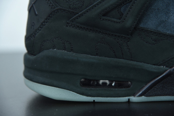 KAWS x Air Jordan 4 Black AJ4 930155-001