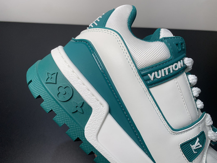 LUSV SNEAKERS