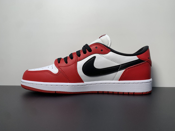 AIR JORDAN 1 RETRO LOW CHICAGO (2016) 705329-600