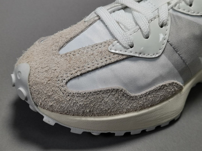 (WMNS) New Balance 327 
