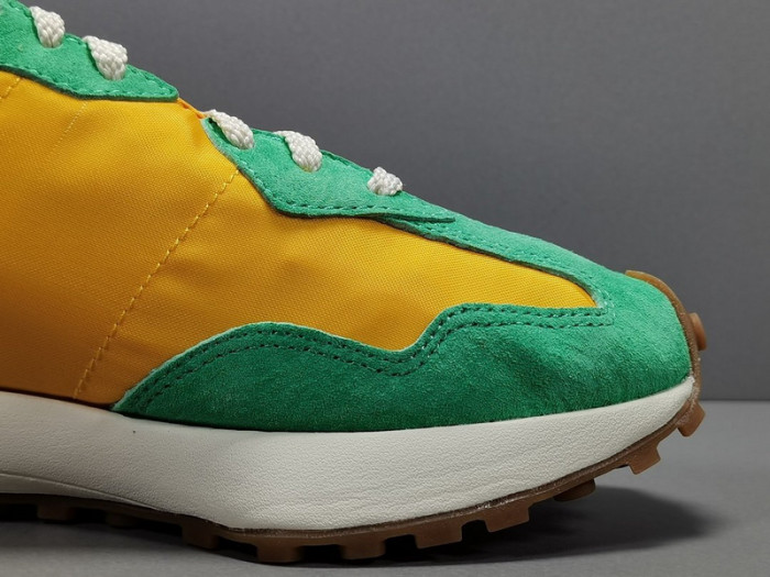 New Balance Size? x 327 