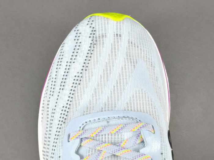 new balance nb fuel cell S*percomp trainer v2 mrcxlg3