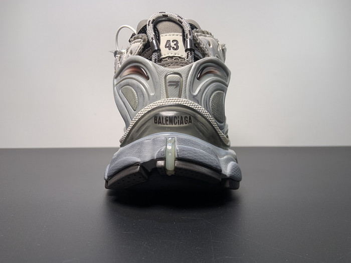 BALCIA RUNNER SNEAKER