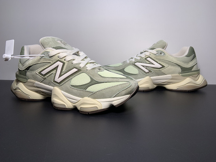 New Balance 9060 Olivine U9060eec