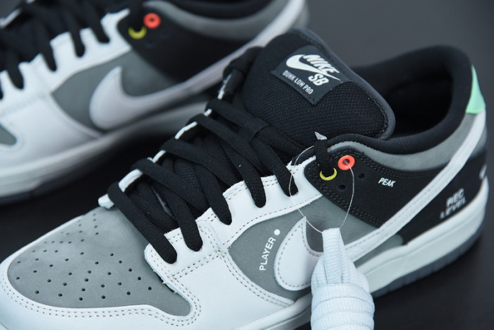 Nike SB Dunk Low VX1000 CV1659-001
