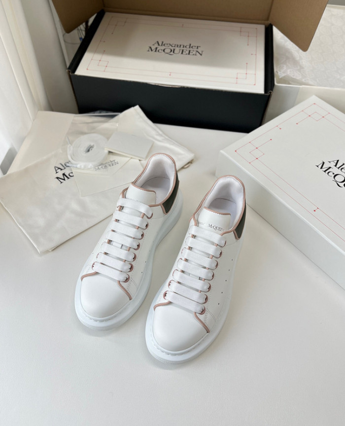 ALEXMQ Sneakers