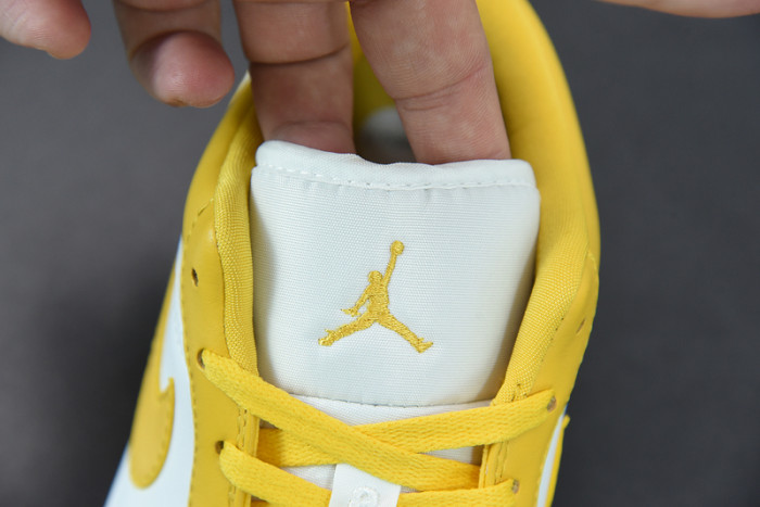 Air Jordan 1 Low “Pollen” 553558-171