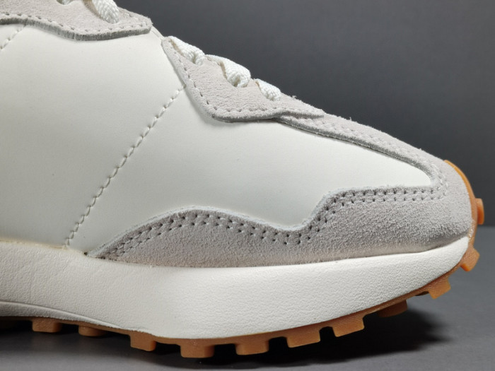 New Balance 327 Moonbeam Classic Burgundy WS327KA