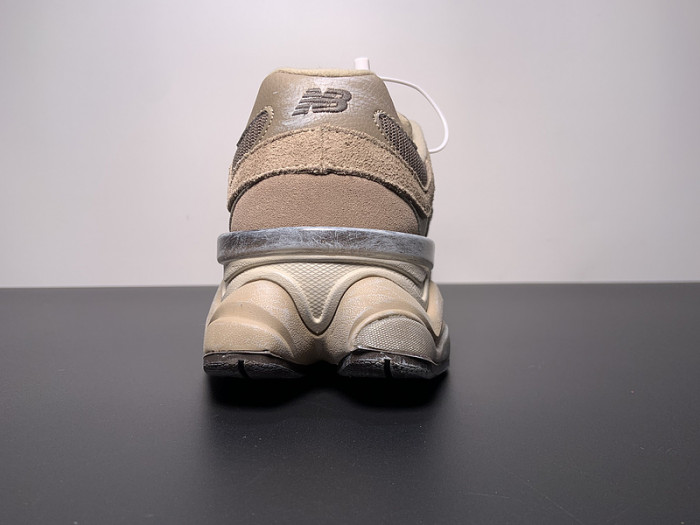 New Balance 9060 Mushroom Men