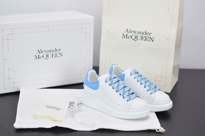 ALEXMQ Sneakers