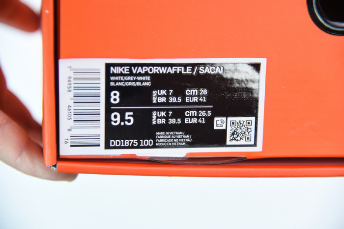 sacai x Nike Vaporwaffle "Sail" DD1875-100