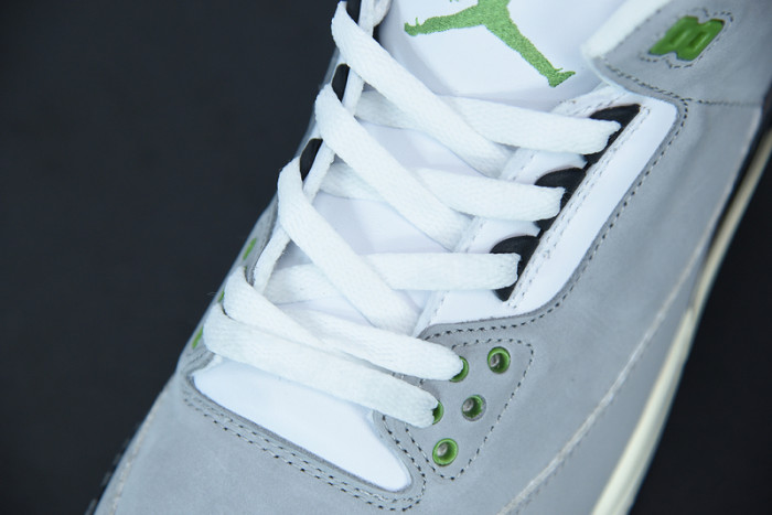 Air Jordan 3 Retro“Chlorophyll” 136064-006