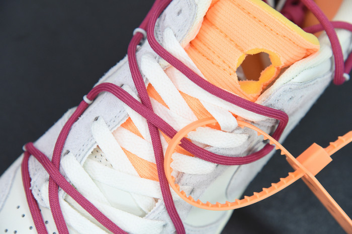 OFW x Nike SB Dunk Low “35 of 50” OW DJ0950-114