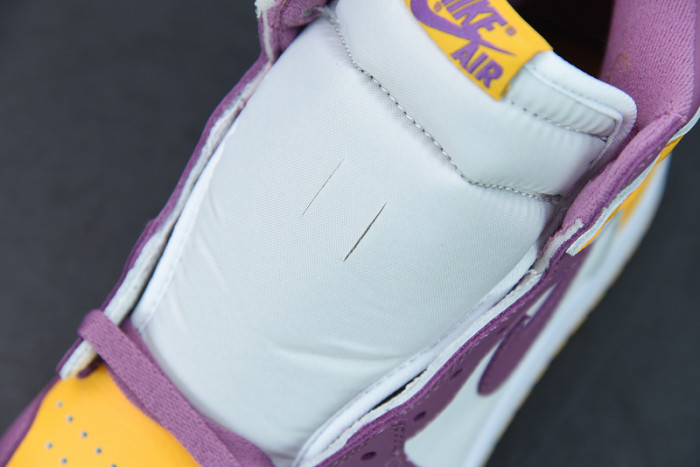 Air Jordan 1 Brotherhood 555088-706