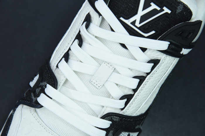 LUSV SNEAKERS