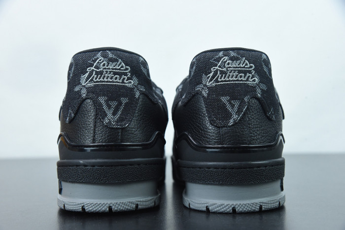 LUSV SNEAKERS