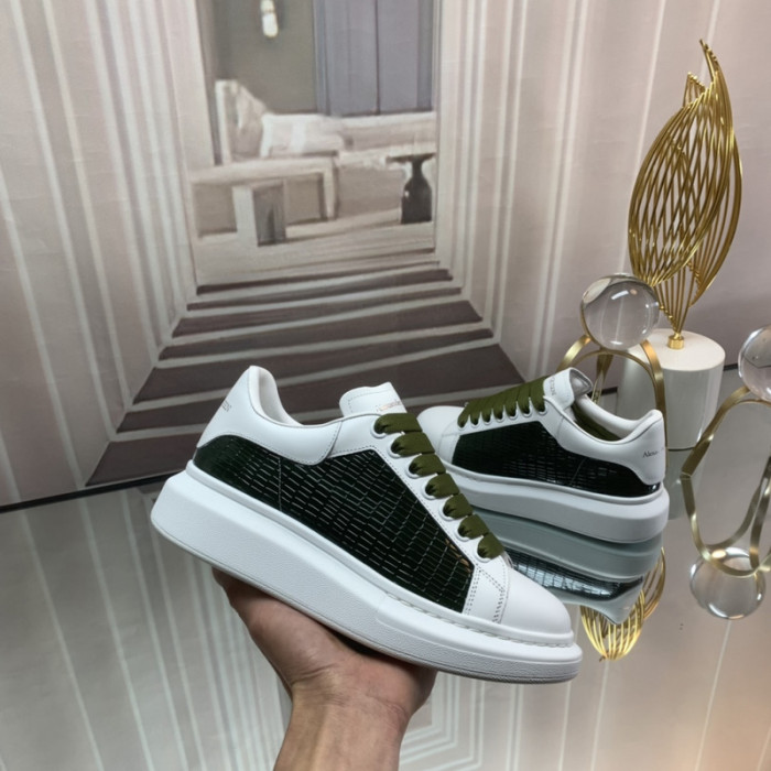 ALEXMQ Sneakers