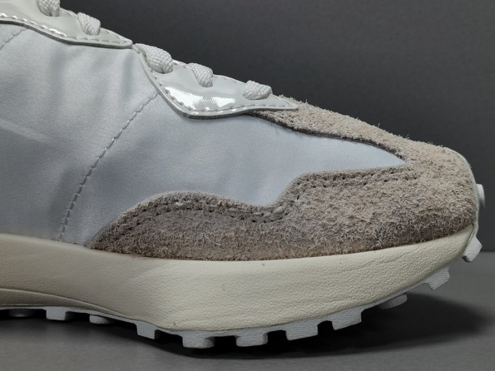 (WMNS) New Balance 327 