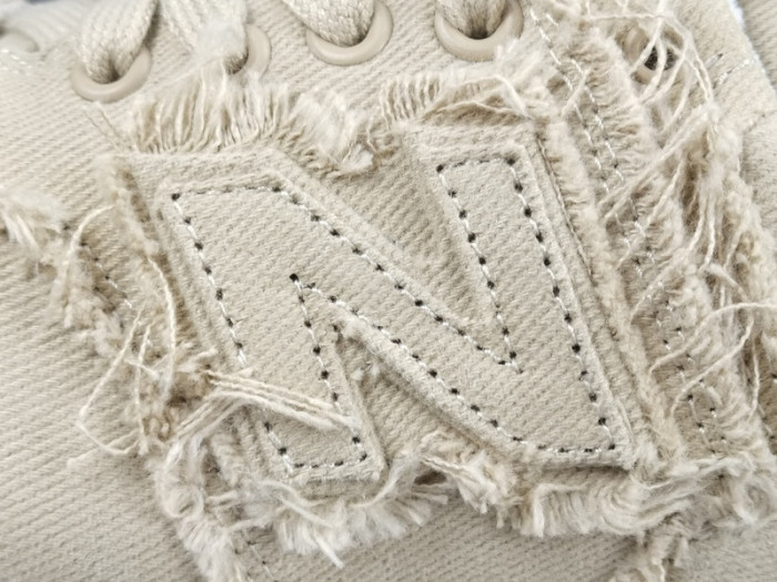 MiuMiu x New Balance 574 5E765D CSL F0044 F015