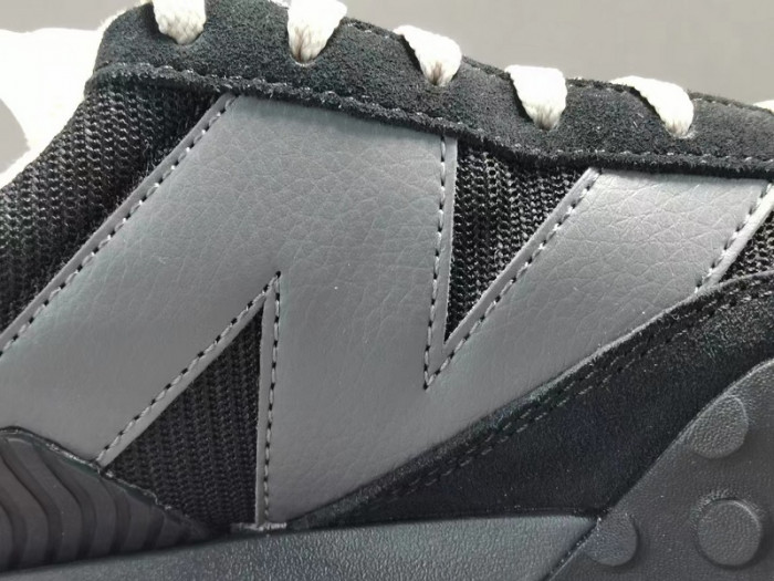 New balance XC72 Black Moonbeam UXC72DA1