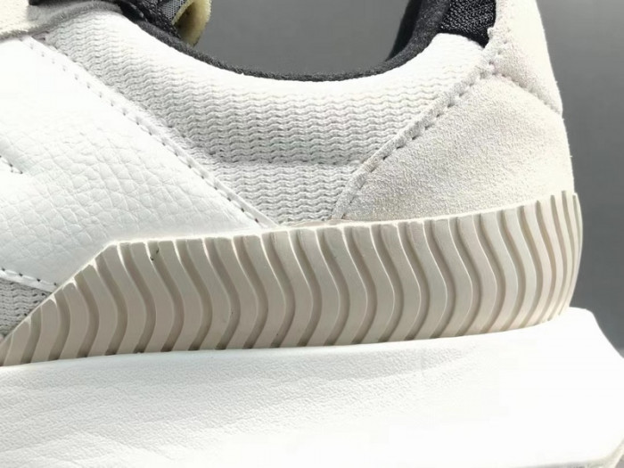 New Balance XC-72 Moonbeam Black - UXC72DB1