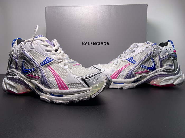 BALCIA RUNNER SNEAKER