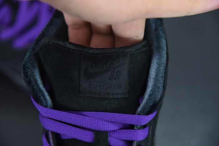 Familia X Nike SB Dunk Low "First Avenue" DJ1159-001