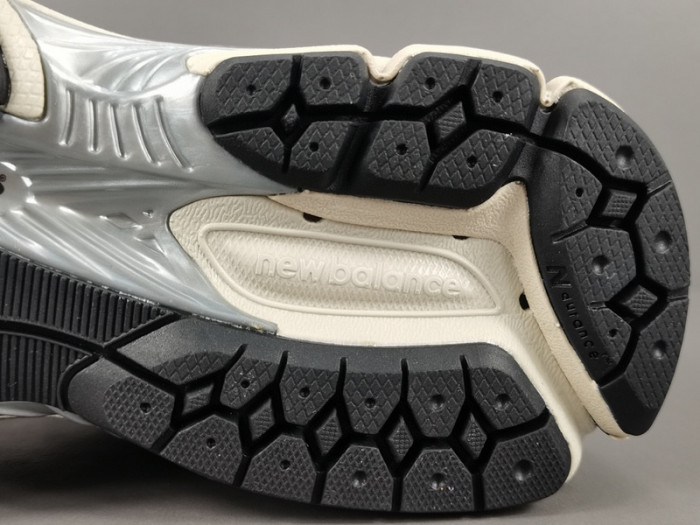 New Balance 2002R "Atlas & Lemon Haze" ML2002RQ