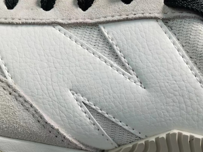 New Balance XC-72 Moonbeam Black - UXC72DB1