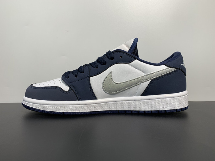 Air Jordan 1 Low SB 
