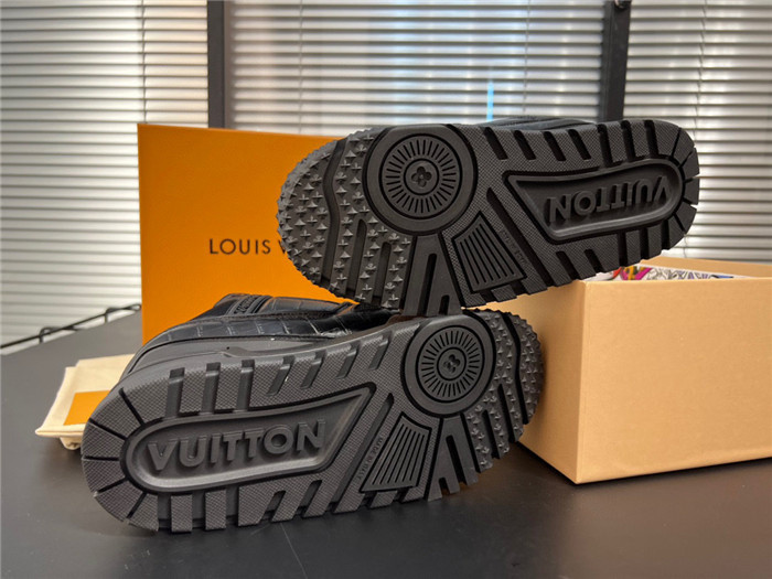 LUSV SNEAKERS