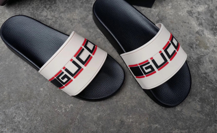 GCI GG Slide Sandal