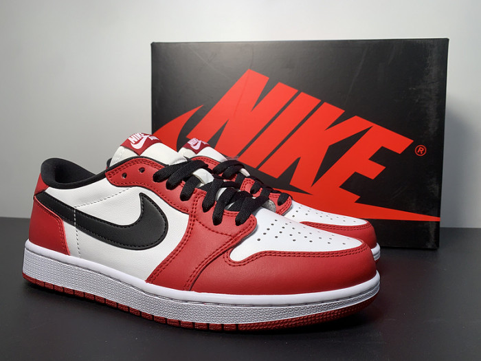 AIR JORDAN 1 RETRO LOW CHICAGO (2016) 705329-600