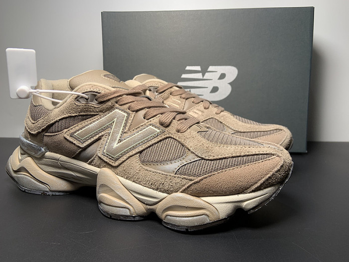 New Balance 9060 Mushroom Men