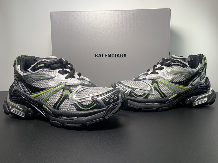 BALCIA RUNNER SNEAKER