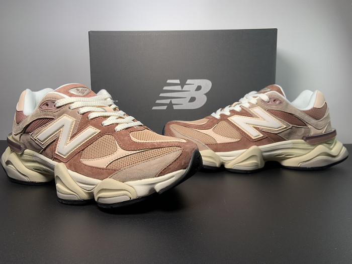 New Balance 9060 Taupe/Vintage U9060EEH