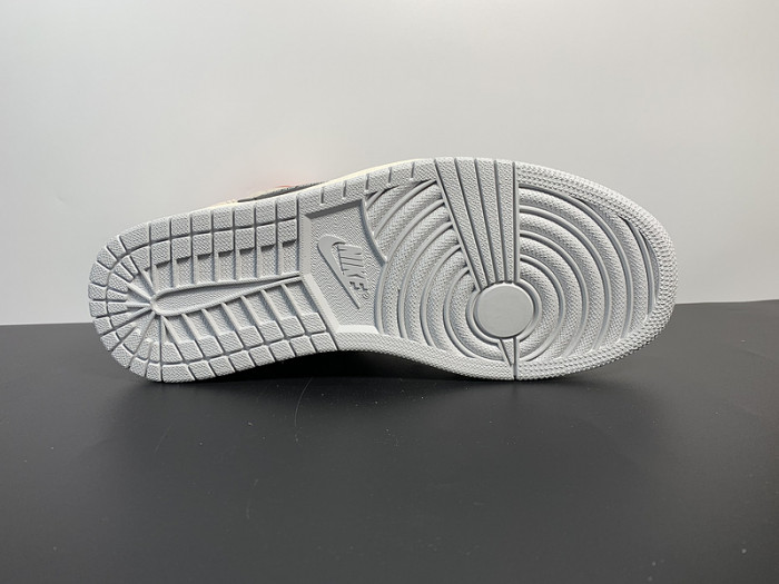 Air Jordan 1 Retro High Neutral Grey Hyper Crimson 555088-018