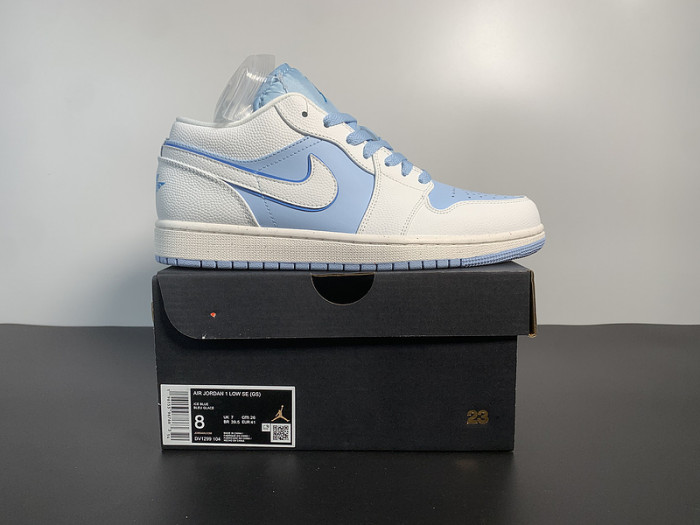 Air Jordan 1 Low SE Reverse Ice Blue DV1299-104
