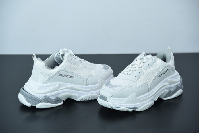 BALCIA Triple S Sneaker