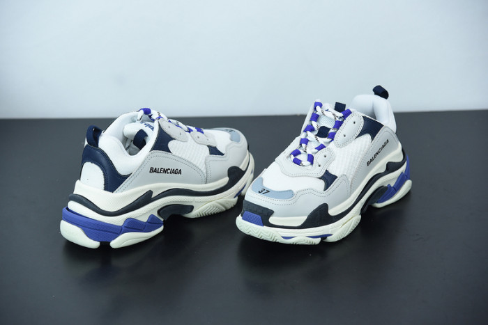 BALCIA Triple S Sneaker