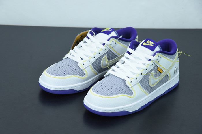 Union LA x Nike SB Dunk Low White Purple Metallic Sliver DJ9649-500