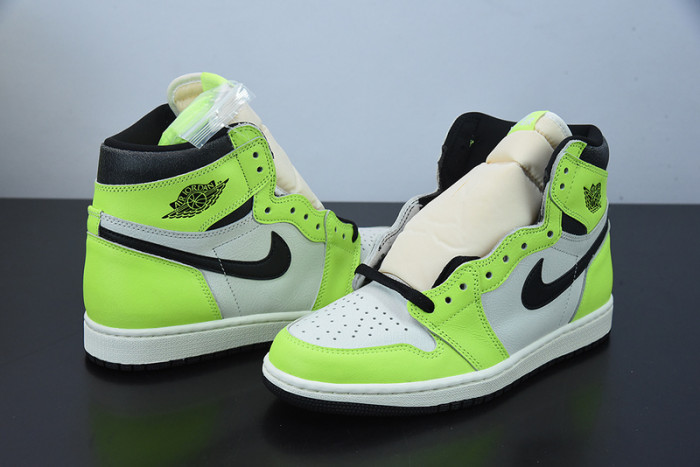 Air Jordan 1 High OG "Volt" 555088-702