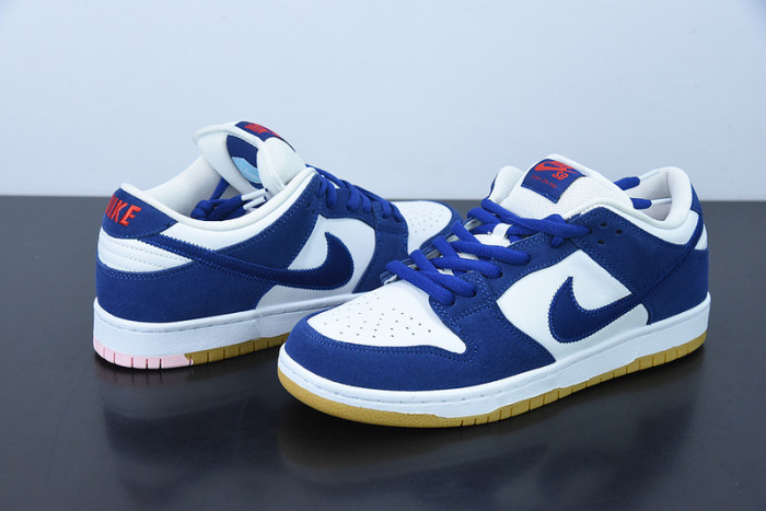 Nike SB Dunk Low LA Dodgers DO9395-400