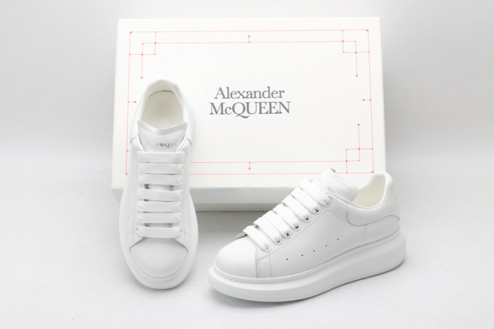 ALEXMQ Sneakers