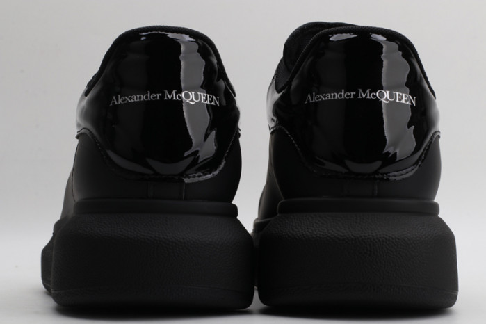 ALEXMQ Sneakers