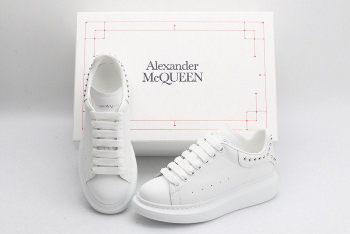 ALEXMQ Sneakers