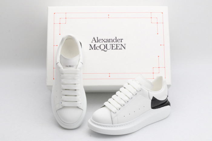 ALEXMQ Sneakers